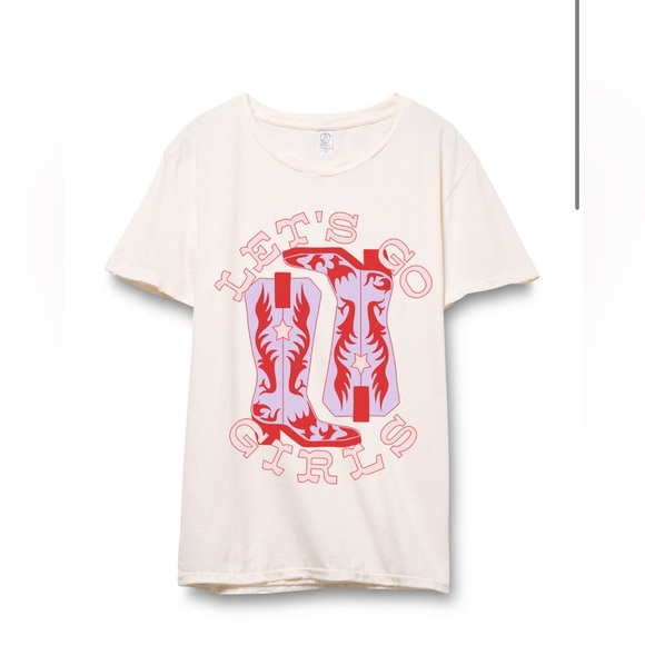 Schnell Studio | Let’s Go Girls - Picture 1 of 4